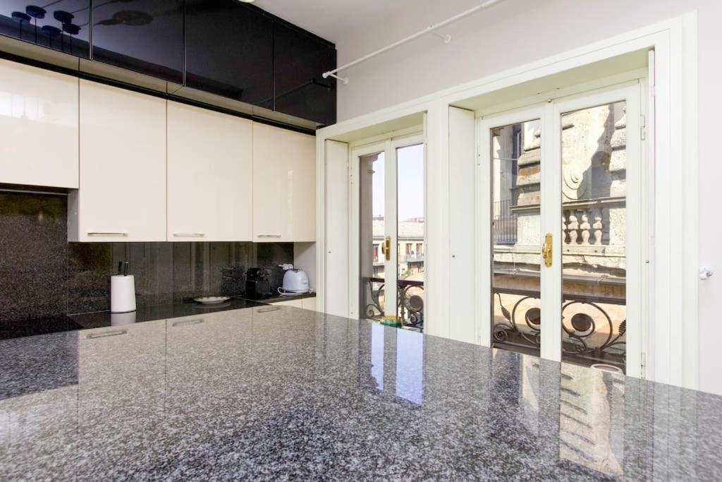 דירות מילאנו Duomo Big House130Mq Vista Tempio מראה חיצוני תמונה